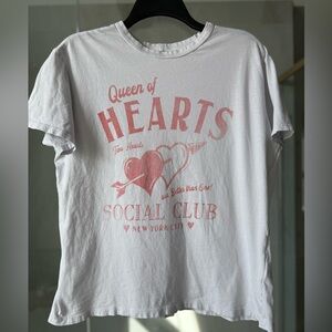 AE Oversized Valentine’s Day Graphic T-shirt